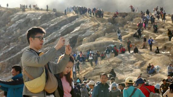 Open Trip VS Private Trip: Lebih Baik yang Mana?