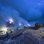 Blue Fire Kawah Ijen : 3 Panduan Lengkap Menyaksikan Blue Fire Kawah Ijen
