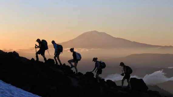 7 Tips Mendaki Gunung Semeru untuk Para Pemula