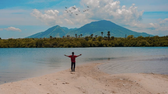 Pantai Bilik Sijile: Surga Tersembunyi di Baluran yang Masih Jarang Dijamah Wisatawan