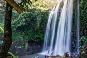 Canyoning Coban Srengenge, Uji Nyali Menaklukkan Air Terjun Tersembunyi di Malang