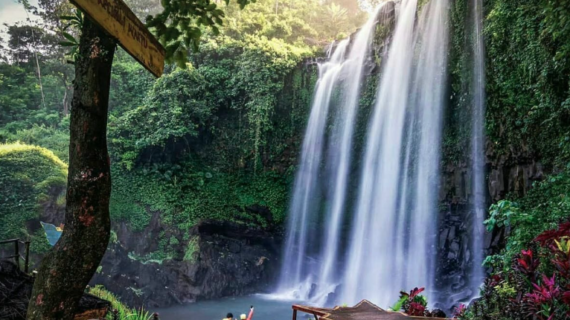 Canyoning Coban Srengenge, Uji Nyali Menaklukkan Air Terjun Tersembunyi di Malang